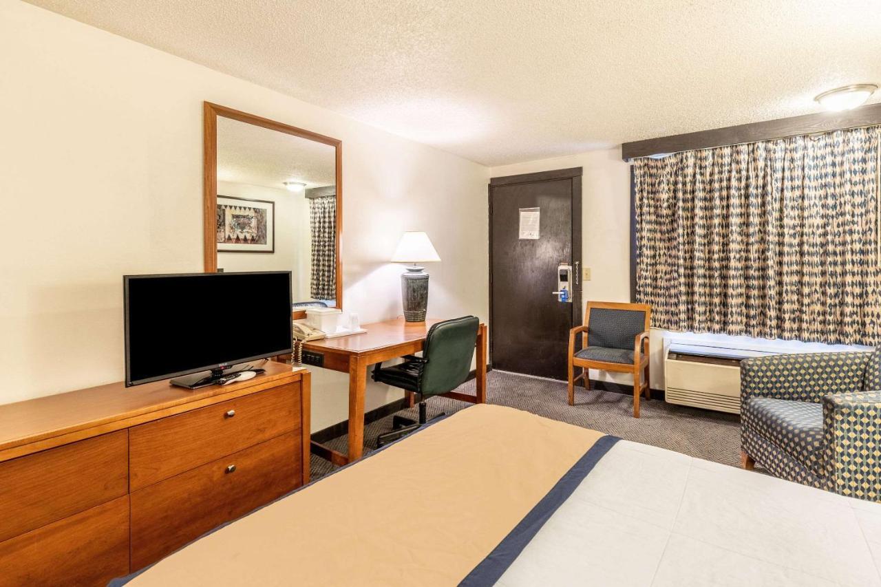 Value Inn Kenosha I-94 - Exit 344 Pleasant Prairie Dış mekan fotoğraf