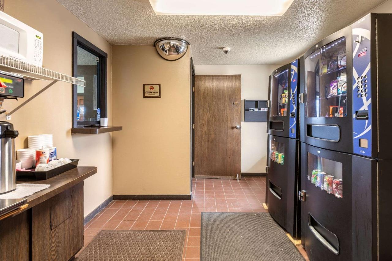 Value Inn Kenosha I-94 - Exit 344 Pleasant Prairie Dış mekan fotoğraf